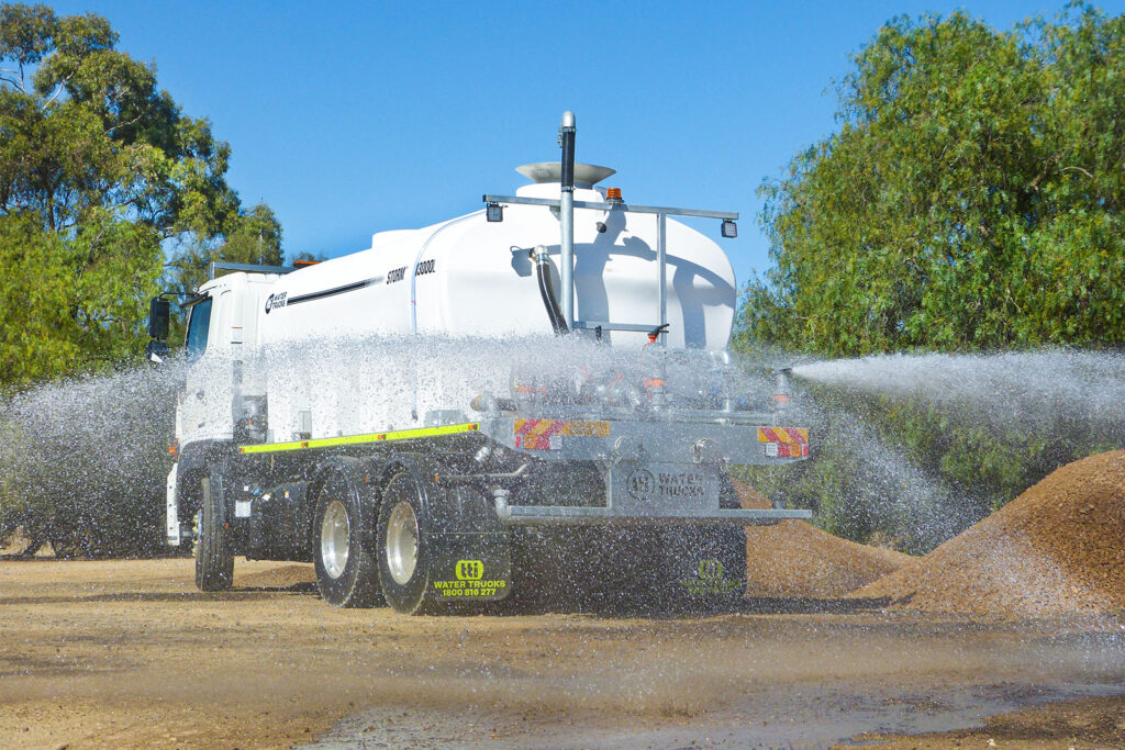 STORM 13,000L Water Truck