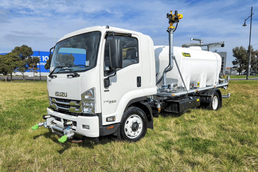 Cascade 8,000L Water Truck
